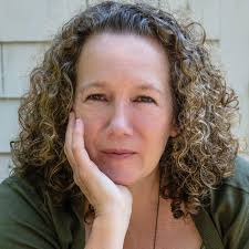 Maureen Stanton's Instagram, Twitter & Facebook