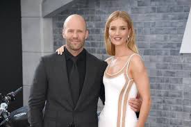 Jason statham has an incredibly successful career and has become one of the world's most bankable stars. Rosie Huntington Whiteley Jason Statham Sie Verkaufen Ihr 18 Millionen Euro Strandhaus Gala De