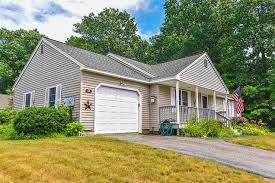 View listing photos, review sales history, and use our detailed real estate filters to find the perfect place. 39 Saint John Hampstead Nh 03841 Estately Mls 4720159