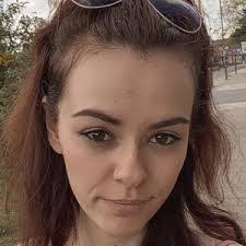 Renee Marie's Instagram, Twitter & Facebook