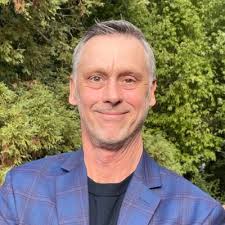 My boss made a comment to me recently that I had really never thought  about. "You're not coin operated", he said to me. Meaning, my internal  drive to do what I do