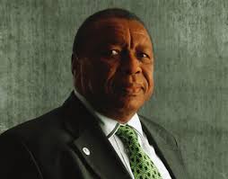 Annual Report 06.indb