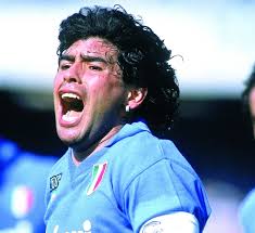 يدخل نابولي المباراة النهائية للموسم وقدرهم بأيديهم، حيث يستضيفون هيلاس فيرونا على ملعب مارادونا يوم الأحد. 55 Ø£Ù„Ù ÙŠÙˆØ±Ùˆ Ù„Ù‚Ù…ÙŠØµ Ù…Ø§Ø±Ø§Ø¯ÙˆÙ†Ø§ Ù„ØµØ§Ù„Ø­ Ù…Ø¯ÙŠÙ†Ø© Ù†Ø§Ø¨ÙˆÙ„ÙŠ Ø¶Ø¯ ÙÙŠØ±ÙˆØ³ ÙƒÙˆØ±ÙˆÙ†Ø§