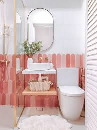 Small bathroom storage ideas when it comes to storage and organization, small bathrooms can offer quite a challenge. Ife6rlrdb2 Hdm