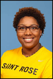 Valerie Hinds's Instagram, Twitter & Facebook