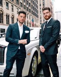 had to throw it back in honor of the Grammy's tonight😎 still one of the  most surreal moments being nominated for our remix of Kehlani's  'Undercover'🖤 beyond thankful for everyone who's been