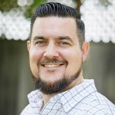 Robert Rhymes's Instagram, Twitter & Facebook