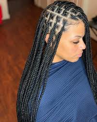 Black And Blue Knotless Braids Knotless Box Braids Are All Over Instagram Here S What They Are In 2020 Cute Box Braids Hairstyles Cute Box Braids Box Braids Styling