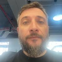 30+ perfiles de «Diego Sotomayor»