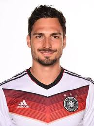 If you want a rock solid defence in fifa 21, have a look at this lot. 50 Mats Hummels Ideas Mats Hummels Hummel Soccer Players