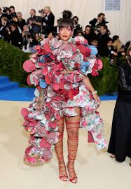 Kim snapped a selfie with sex. Must Read Rihanna Donatella Versace And Amal Clooney To Host 2018 Met Gala Shazam For Fashion Launches With Kim Kardashian Fashionista