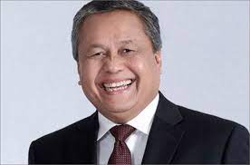 Menurut beberapa ahli, ekonomi islam merupakan ajaran atau aturan untuk memenuhi kebutuhan manusia. 4 Tokoh Ekonomi Syariah Berpengaruh Di Indonesia Kamu Perlu Kenal Nama Nama Ini Alami