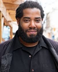 Justin Mcelwee's Instagram, Twitter & Facebook