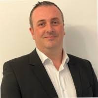 Jamie Cameron's Instagram, Twitter & Facebook