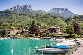 View Chateauhotelscollection Spa Hotel Talloires Annecy France Lake Lac Mountains Montagne Detente Loisirs Vacan Talloires Voyage Prive Lac Annecy