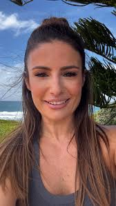 The day before the wedding, Justin receives a message from Leah's Ex…Zach!  😱 Shoutout to the legendary @charlie_clausen for this iconic cameo 😂  Don't miss Leah & Justin's wedding, tomorrow night