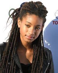 Willow smith (born october 31, 2000) is an american actress and the daughter of will smith and jada pinkett smith. Willow Smith Gets Real About Growing Up With Famous Parents Vogue