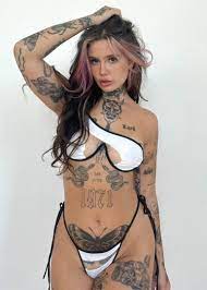 Bmarkhaa - Free pics, galleries & more at Babepedia