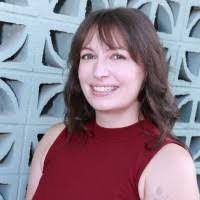 Kerrie Moran's Instagram, Twitter & Facebook