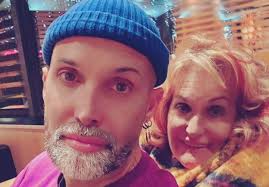 Nuno Guerreiro - Vida do cantor marcada pelo sofrimento: A perda do pai e a  luta contra os problemas da mãe