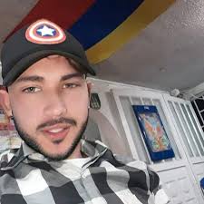 Larry Solano (@larry.solano_) • Instagram photos and videos