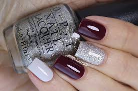 Contenido 1 decorado de uñas rojo con dorado 4 ideas para decorar uñas de rojo y plata si buscas una decoración formal en rojo, esta idea es genial para ti. Unas Decoradas Rojo Vino Facebook