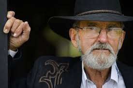 House Calls Get Complicated When the Patient Is a Horse