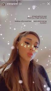 Pin On Ariana In Live