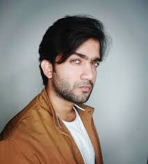 Ankur Verma's Instagram, Twitter & Facebook