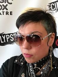 Heather Buckley's Instagram, Twitter & Facebook