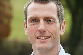 Steven Riley's Instagram, Twitter & Facebook