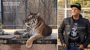 Murder, mayhem and madness | official trailer | netflix. Greater Wynnewood Exotic Animal Park In Oklahoma From Netflix S Tiger King Closes To Public Abc7 Chicago