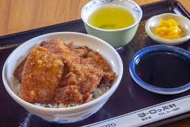 福井名物「ソースカツ丼」とは？｜特集｜福いろ|福井市公式観光サイト 名所グルメお土産イベント