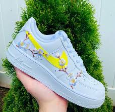 White Blossom Air Force 1 The Custom Movement In 2020 Shoes Outfit Fashion White Nike Shoes Nike Air Shoes