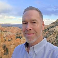 Deona Carter's Instagram, Twitter & Facebook