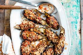 It's fresh, delicious and most of the prep can be done a few days ahead, which helps so much on the day of the dinner party. Easy Spanish Recipes Olivemagazine