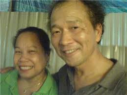 Erich's Wuerstelstand, Chinatown, Singapore: Famous Japanese Writer visits  Erich