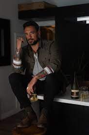 Most stylists pointed to fit being the most important element of dressing smart casual for men. Men S Style Guide For 2020 Smart Casual Formal Attire Men S Style Blog
