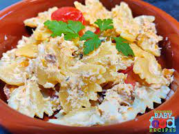 Stir together the softened cream cheese, yogurt, sliced salmon, and parsley. Creamy Salmon Pasta For Baby Ready In 15 Minutes