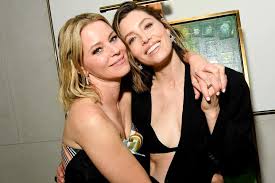 Elizabeth Banks Declares You Cant Pay Anyone in Hollywood to Say a Bad  Word About Jessica Biel (Exclusive)