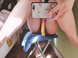 网红萌萌哒小美女软不呐叽[深圳校服]大尺度自慰| 精选Porn