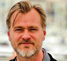 Christopher Nolan ha lasciato la Warner, prossimo film su Oppenheimer con i  100 milioni di dollari della Universal