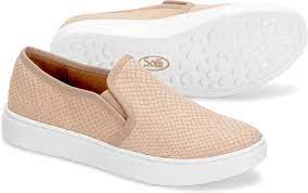 Wearable heel heights and luxurious comfort footbeds create an irresistible feel in every pair. Somers Blush Sport Sofft Shoes Product