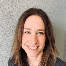 Sara Bonacci's Instagram, Twitter & Facebook