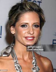 112 Michelle Ruff Stock Photos, High-Res Pictures, and Images