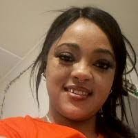 Sheena Swartz's Instagram, Twitter & Facebook