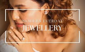 Buy Zevar Amaze 925 Sterling Silver Donna Chain With Pendant for Women With  Authenticity Certificate Ideal Necklace with Locket for Gift, Office,  Casual n Regular Wear at Amazon.in