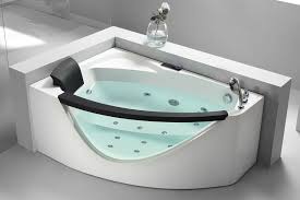 Small corner bath is the modern type of bathtub which comes on a small size and that you can always use for the complete bathroom to make your it is a perfect combination of style, luxury and compact space saving attributes. 20 Best Small Bathtubs To Buy In 2021