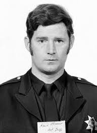 Robert Canedo's Instagram, Twitter & Facebook