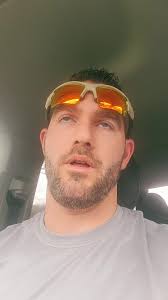 Sandra Kratz 77 Tinder